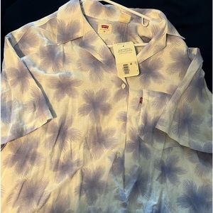 White and lavender flowers - Levi button up